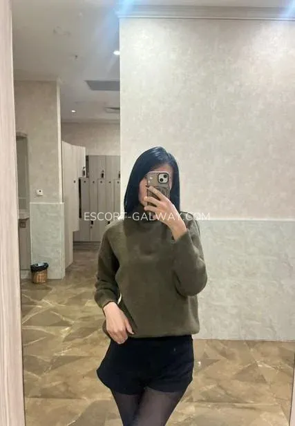 Escort Galway Clorinda — 1