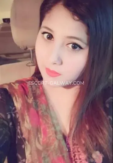 Escort Galway Oriana — 4
