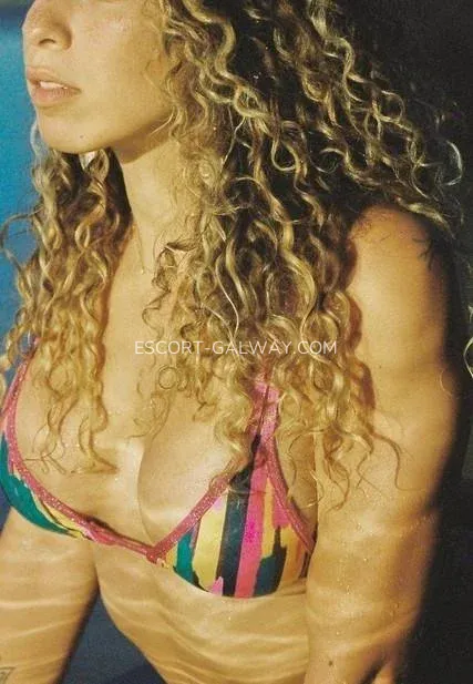Escort Galway Viktoria — 1