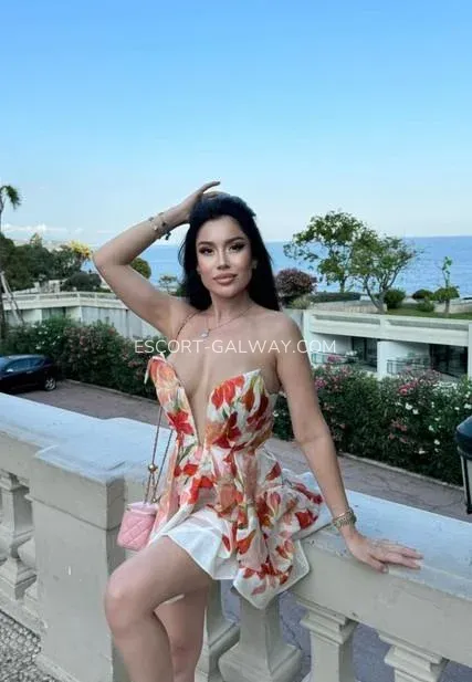 Escort Galway Sadie — 3