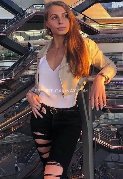 Escort Galway Paige — 2