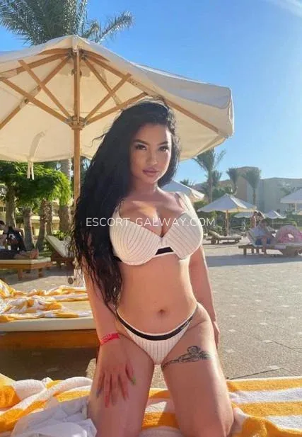 Escort Galway Lindsey — 4
