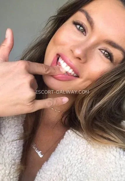 Escort Galway Lillian — 4
