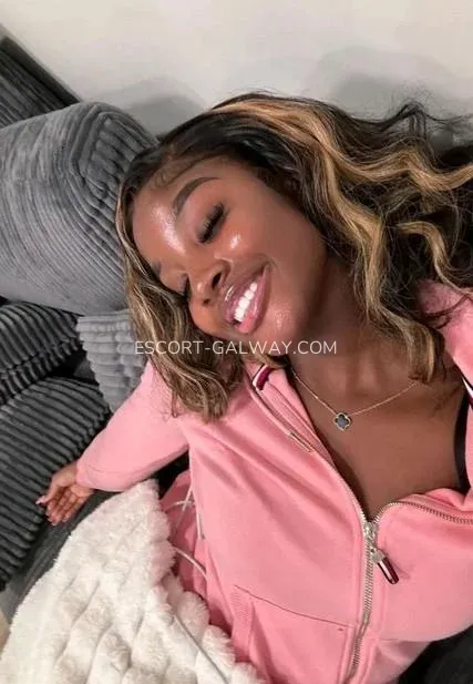 Escort Galway Camryn — 1