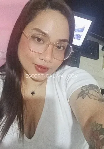 Escort Galway Louise — 3