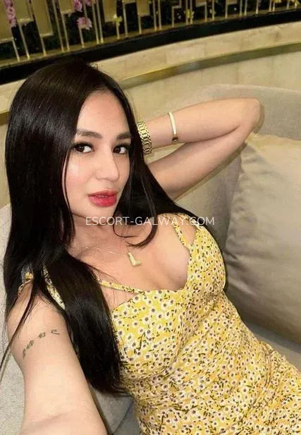 Escort Galway Elise — 1