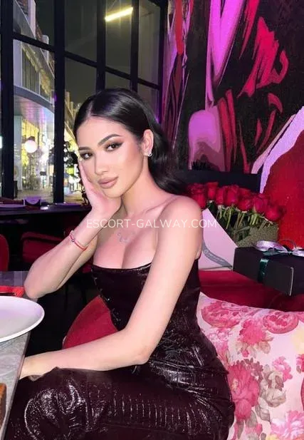 Escort Galway Madeleine — 9
