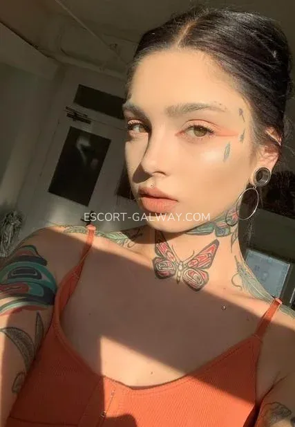 Escort Galway Kelly — 1