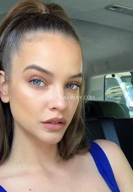 Escort Galway Nicole — 1