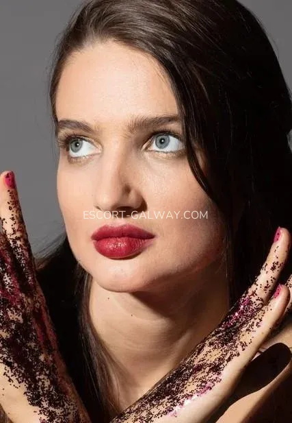 Escort Galway Vivian — 7