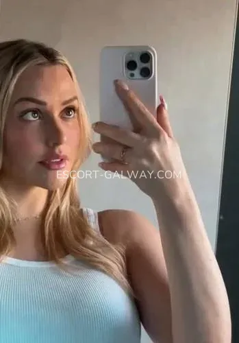 Escort Galway Lilly — 1