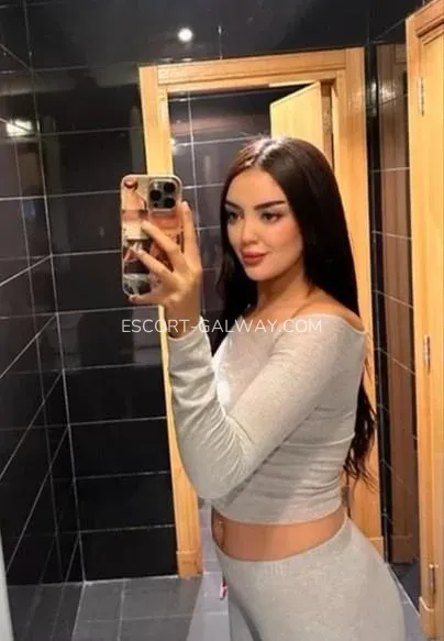 Escort Galway Katie — 9