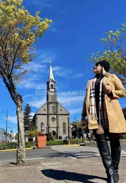 Escort Galway Camryn — 3