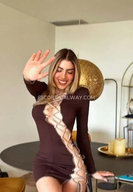 Escort Galway Avery — 5