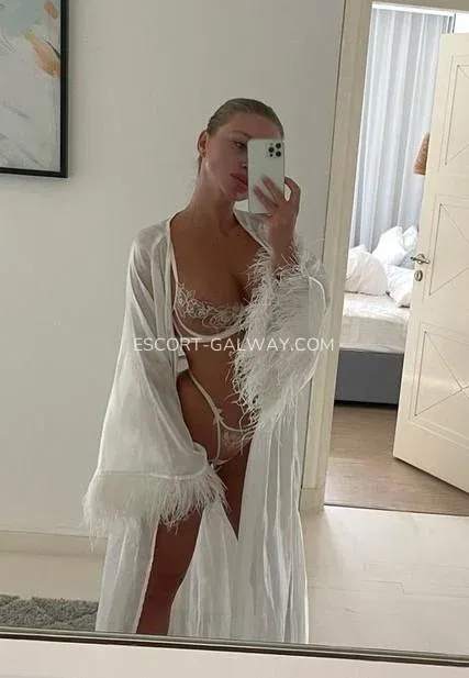 Escort Galway Marianne — 8