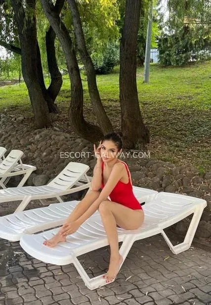 Escort Galway Madeleine — 1