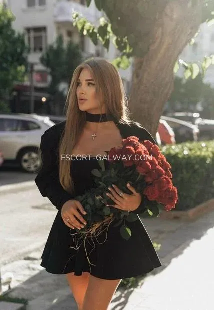 Escort Galway Mariah — 3