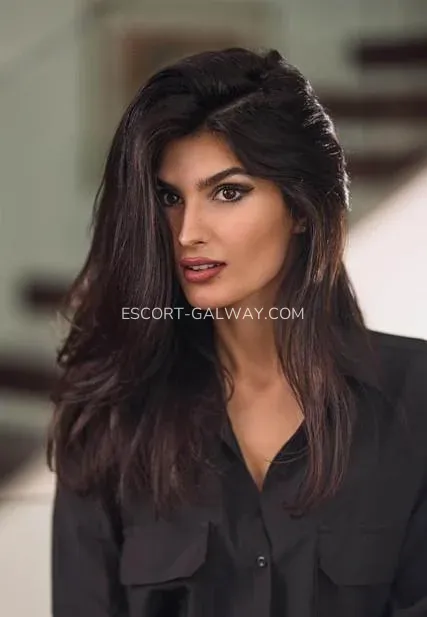 Escort Galway Lisa — 1