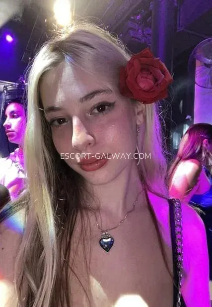 Escort Galway Elizabeth — 3