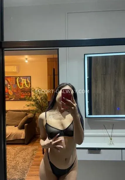 Escort Galway Siv — 1