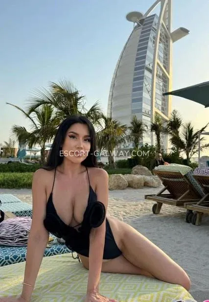 Escort Galway Sadie — 5