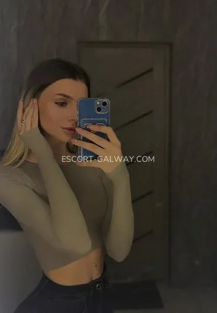 Escort Galway Shelby — 5