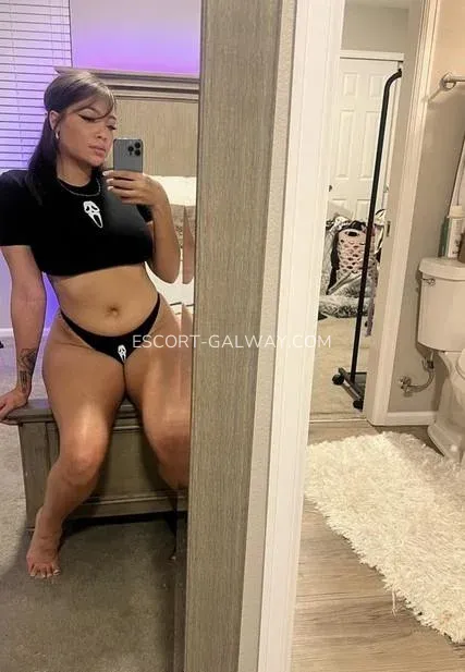 Escort Galway Jamie — 1