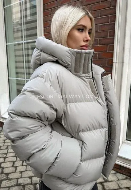 Escort Galway Reese — 7