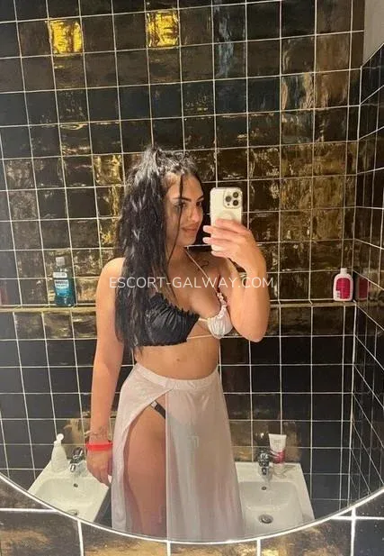 Escort Galway Ciara — 3