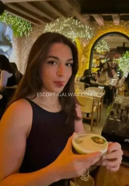 Escort Galway Cinta — 7