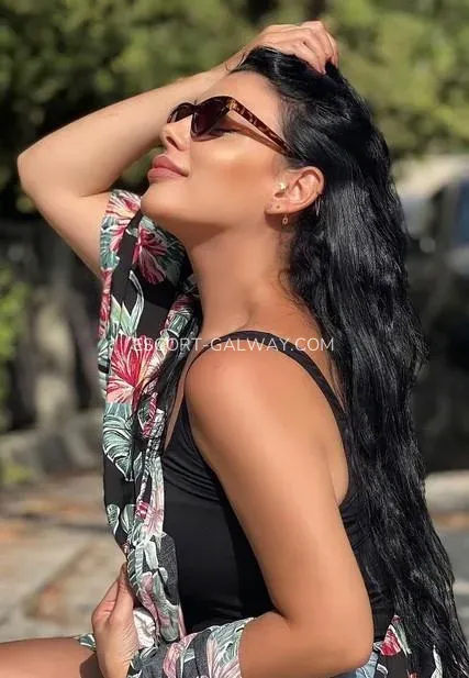 Escort Galway Iliane — 3