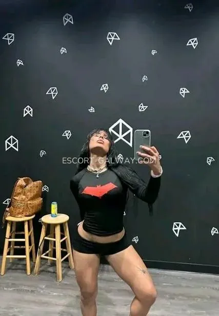 Escort Galway Mya — 9