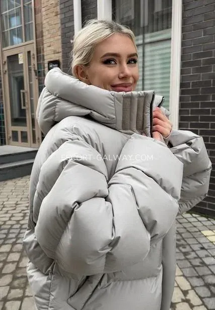 Escort Galway Reese — 6