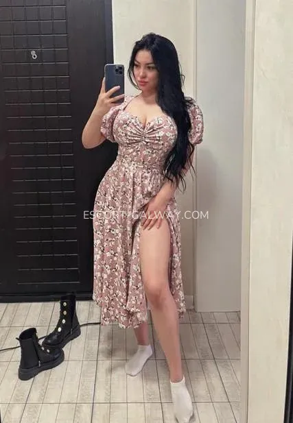 Escort Galway Lindsey — 3