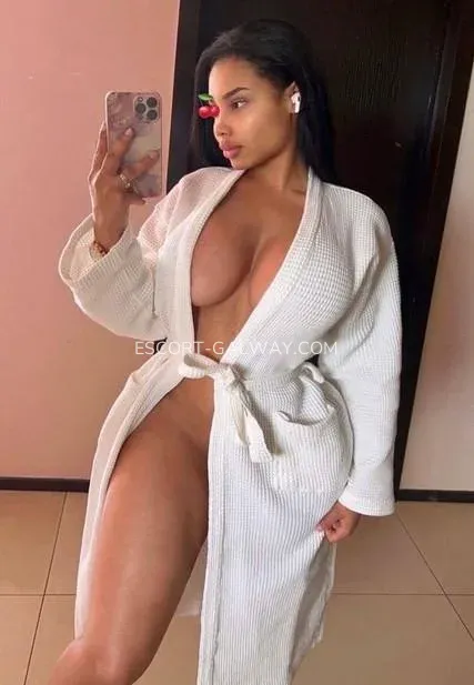 Escort Galway Brooklyn — 1