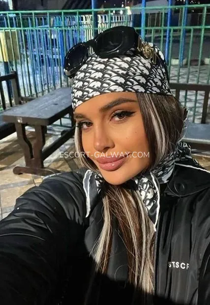 Escort Galway claire