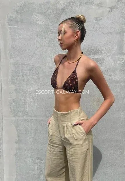 Escort Galway Reagan — 1