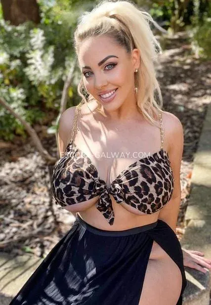 Escort Galway Amber — 6