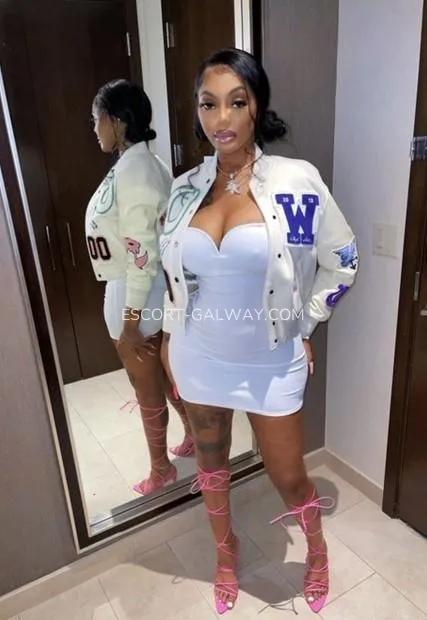 Escort Galway Hannah — 2