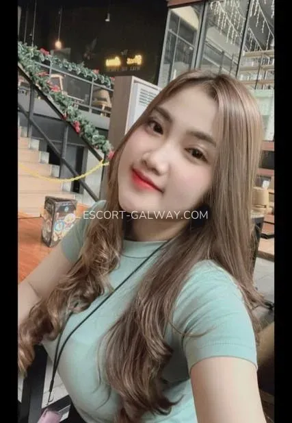 Escort Galway Avery — 4