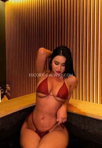 Escort Galway courtney