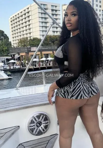 Escort Galway Mona — 1