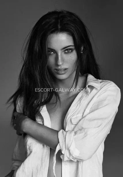 Escort Galway Caroline — 4