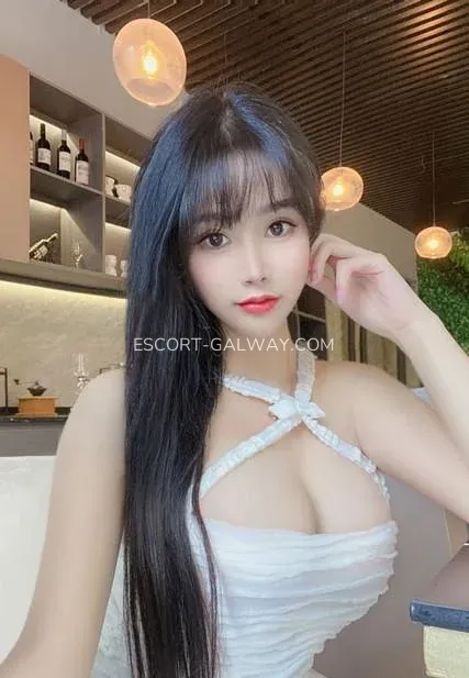 Escort Galway Egle — 4