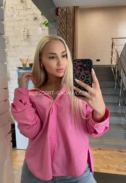 Escort Galway Lavinia — 3