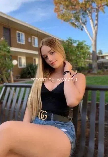 Escort Galway Caitlyn — 1
