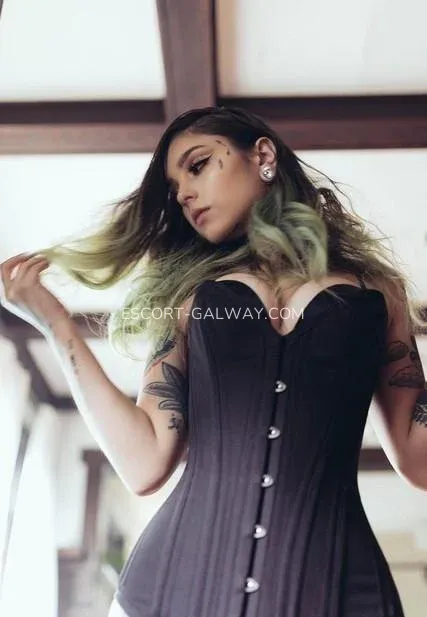 Escort Galway Kelly — 4