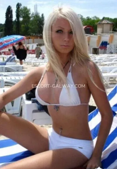 Escort Galway Viktoria — 1