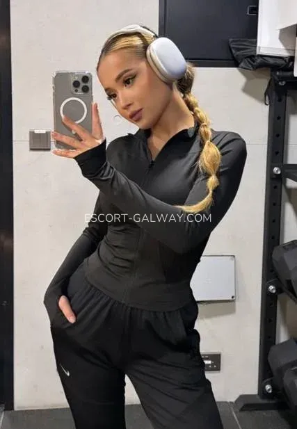 Escort Galway Lisa — 3