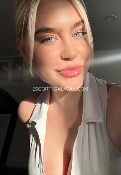 Escort Galway Emelie — 1